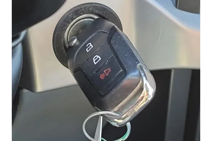 $30500 : Ford F-150 2021 4x4 XL 4dr S image 4