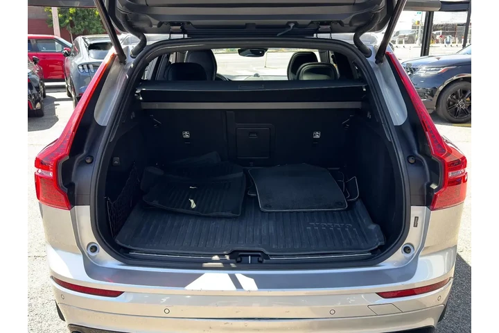 $26395 : Volvo XC60 Recharge 2021 eAW image 8