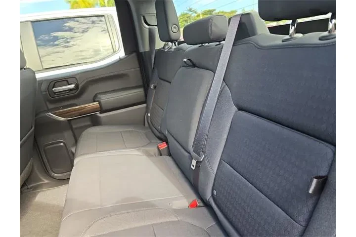 $31990 : Chevrolet Silverado 1500 202 image 10