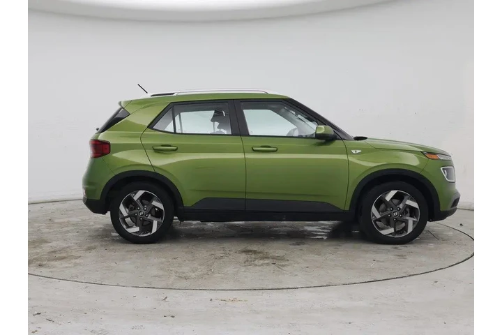 $19998 : Hyundai VENUE 2023 SEL 4dr C image 7