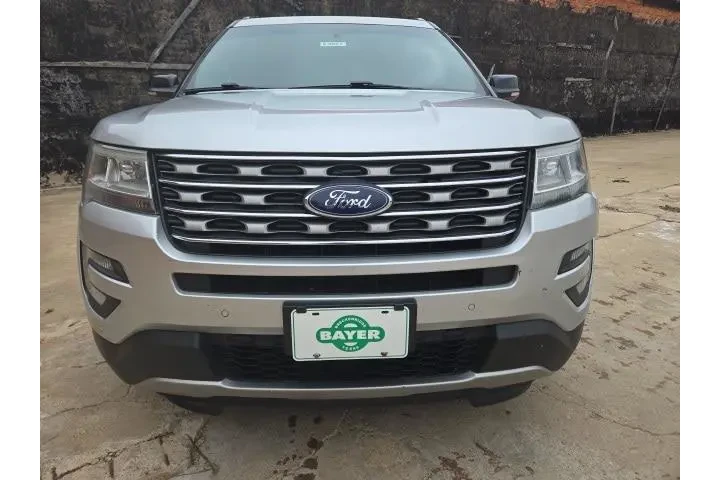 $12750 : Ford Explorer 2016 XLT 4dr S image 2
