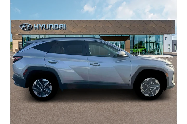 $29999 : Hyundai TUCSON Hybrid 2026 A image 9