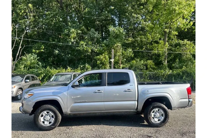 $21550 : 2021 Tacoma image 5