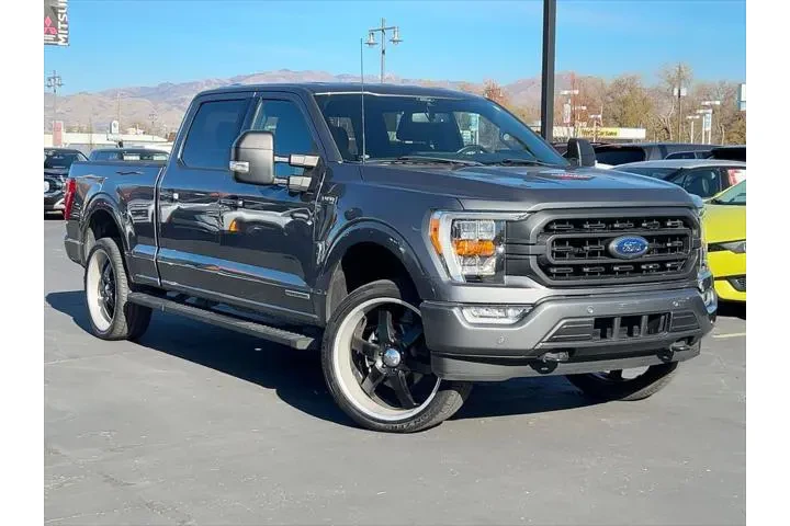 $39774 : Ford F-150 2022 4x4 XL 4dr S image 1