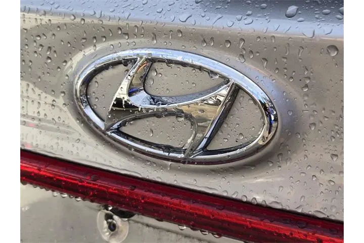 $20978 : Hyundai SANTA FE 2022 SEL 4d image 10