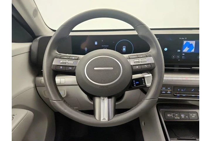 $23998 : Hyundai KONA 2024 AWD SEL 4d image 10