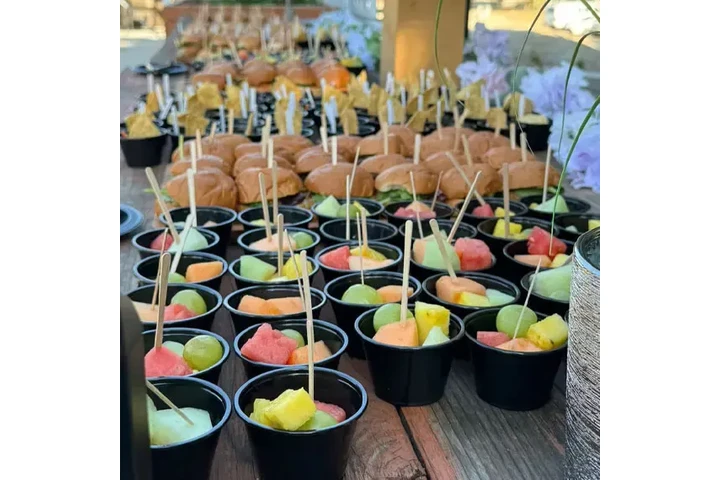 CATERING PARA FIESTAS image 7