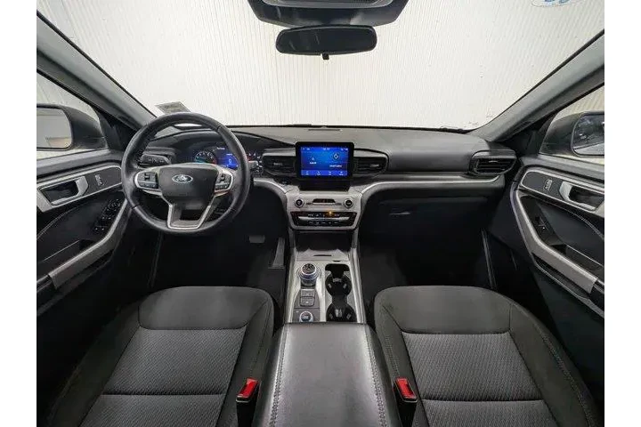 $32998 : Ford Explorer 2023 AWD XLT 4 image 3