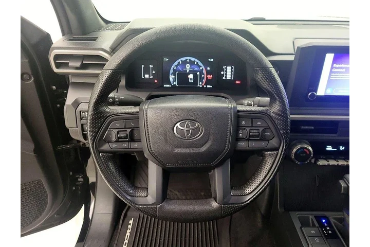 $30998 : Toyota Tacoma 2024 4x2 SR 4d image 10