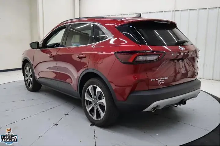 $28390 : Ford Escape 2023 AWD Platinu image 7