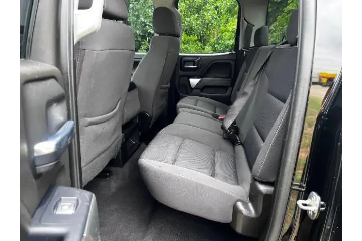 $24995 : 2019 Silverado 1500 LD LT image 9