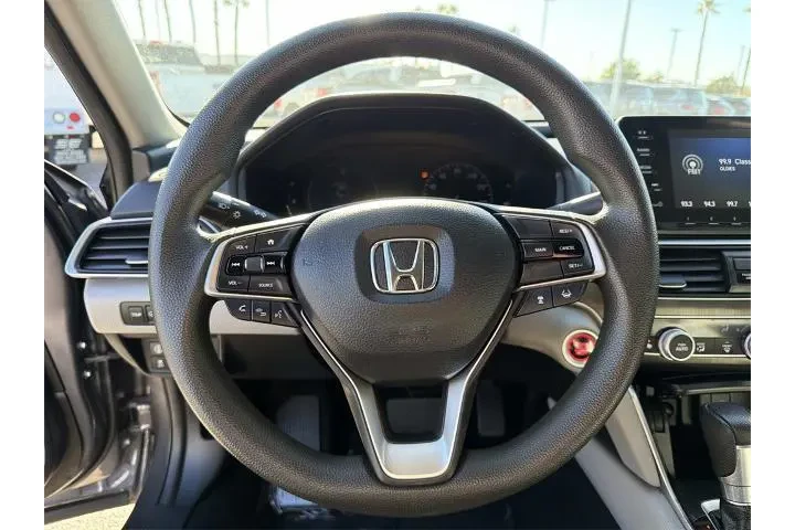 $18000 : Honda Accord 2019 LX 4dr Sed image 8