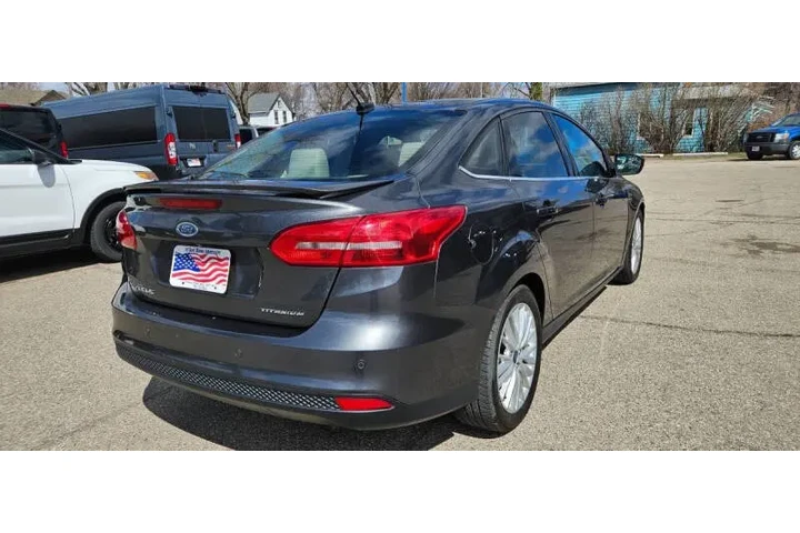 $7990 : 2018 Focus Titanium image 6