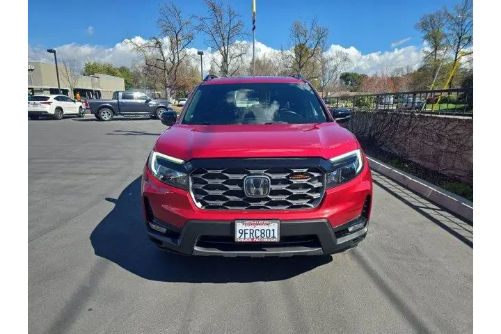 $31995 : Honda Passport 2023 AWD Trai image 2