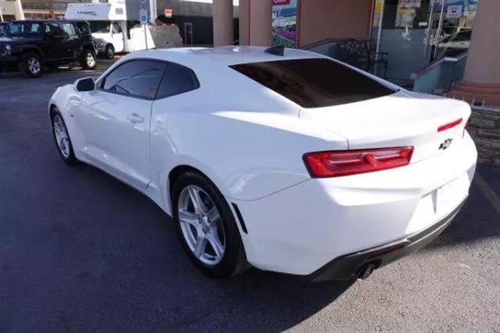 $28995 : Pre-Owned 2018 Camaro LS Coup image 8