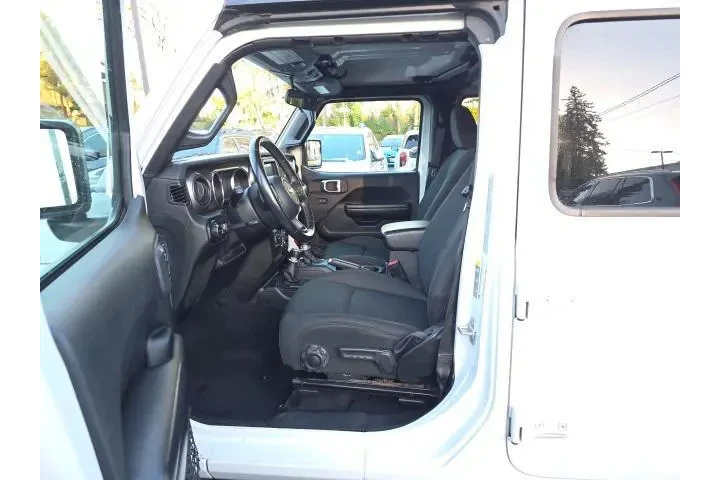 $26499 : Jeep Wrangler Unlimited 2020 image 10