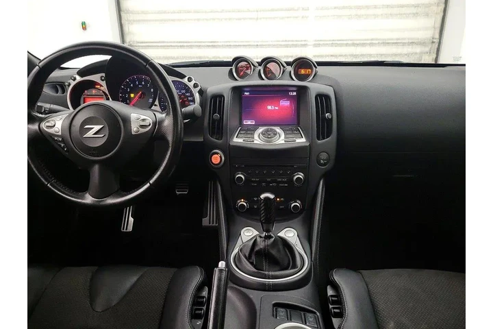 $26998 : Nissan 370Z 2016 Touring 2dr image 9