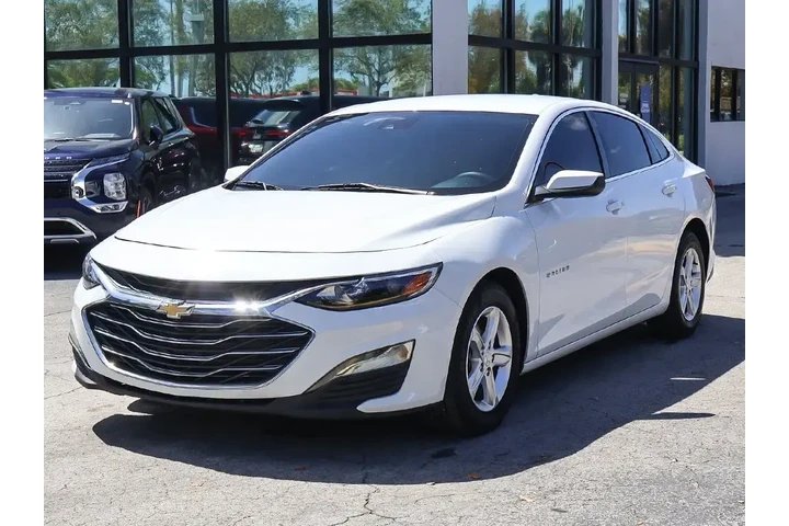 $14890 : Chevrolet Malibu 2023 LT 4dr image 6