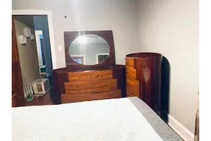 $600 : Recamaras en Renta image 3