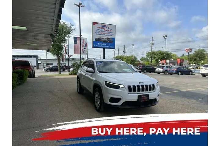$19999 : 2021 Cherokee Freedom image 1