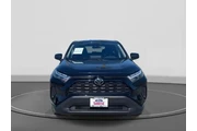 $29400 : Toyota RAV4 2024 AWD LE 4dr thumbnail
