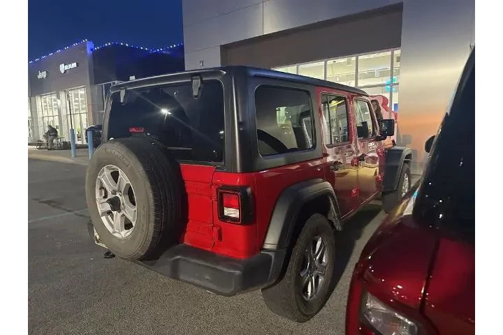 $24274 : Jeep Wrangler Unlimited 2020 image 5