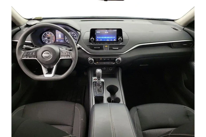 $18998 : Nissan Altima 2022 2.5 S 4dr image 9