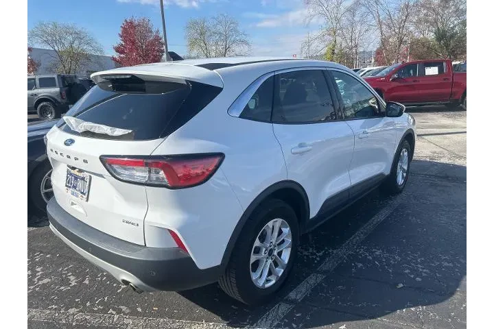 $15485 : Ford Escape 2020 AWD SE 4dr image 5