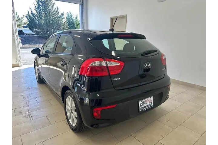 $12985 : Kia Rio 5-Door 2017 EX 4dr W image 5