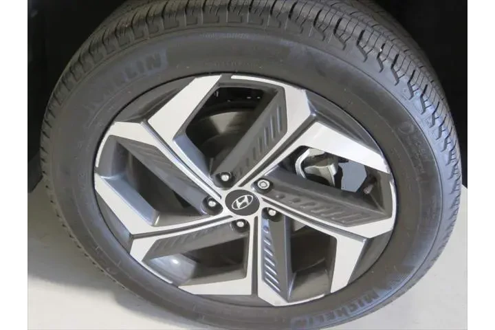 $24930 : Hyundai TUCSON 2023 AWD SEL image 9