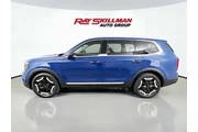 $30988 : Kia Telluride 2023 S 4dr SUV thumbnail