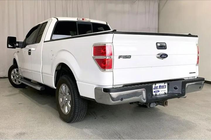 $18891 : Ford F-150 2014 4x2 XLT 4dr image 5