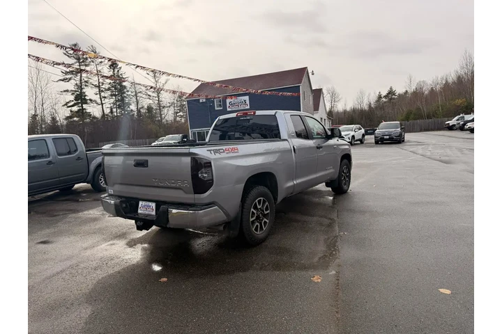 $29899 : Toyota Tundra 2019 4x4 SR5 4 image 5