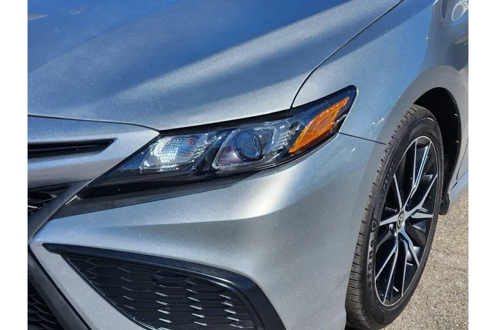 $22759 : Toyota Camry 2023 SE 4dr Sed image 8
