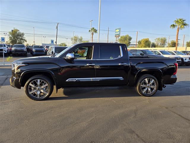 $63258 : Pre-Owned 2023 Tundra 4WD Cap image 3