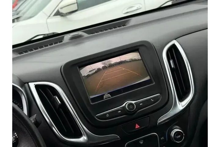 $16500 : Chevrolet Equinox 2020 4x4 L image 4