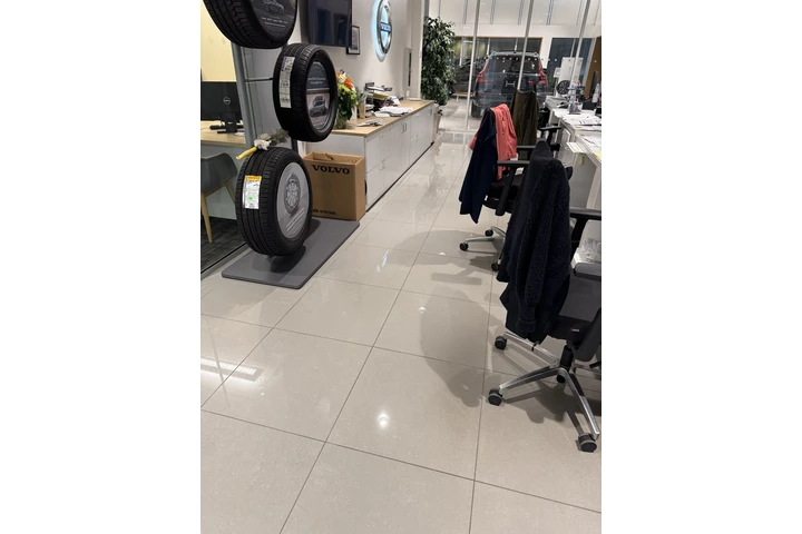 ARNAE cleaning service corp image 5