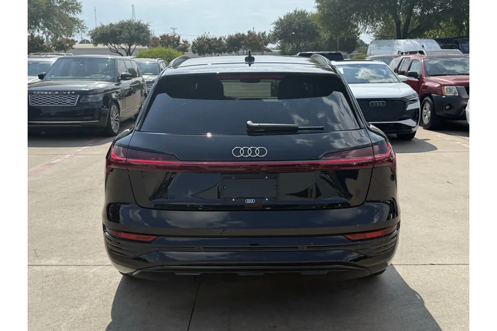 $34999 : 2024 Q8 e-tron Premium image 9
