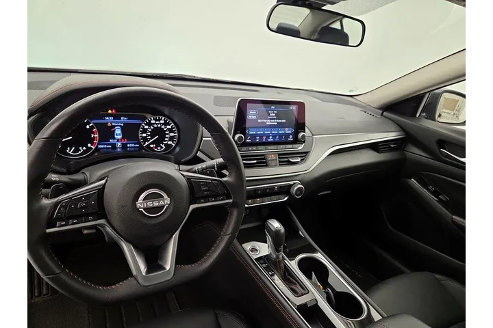 $23998 : Nissan Altima 2025 2.5 SR 4d image 9