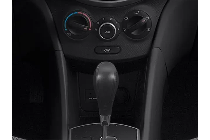 $7961 : Hyundai ACCENT 2013 SE 4dr H image 9