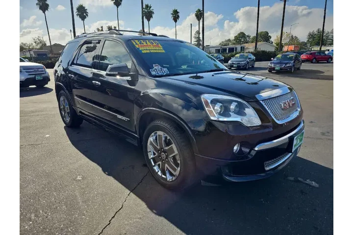 $12795 : 2012 GMC Acadia Denali image 4