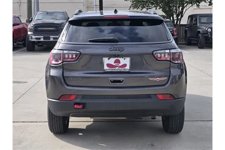 $17963 : Jeep Compass 2019 4x4 Trailh image 6