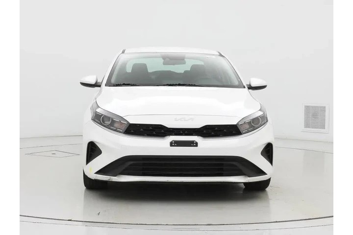 $17998 : Kia Forte 2024 LXS 4dr Sedan image 5