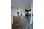 CASA NUEVA EN RENTA L.A. 90044 en Los Angeles