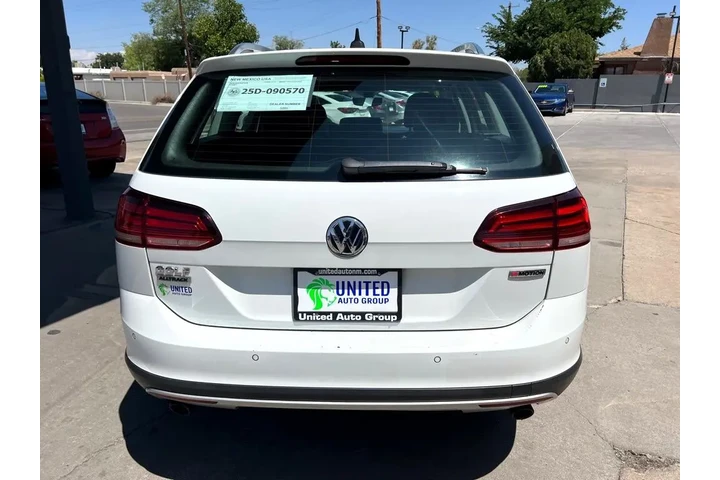 2019 Golf Alltrack TSI SEL 6A image 6