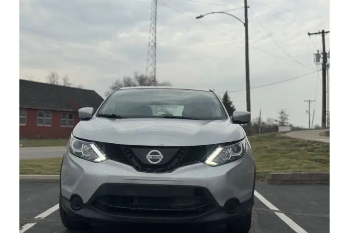 $9999 : 2019 Rogue Sport S image 4