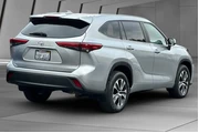 $36200 : Toyota Highlander 2023 AWD X thumbnail