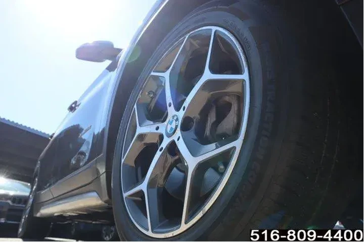 $16747 : BMW X1 2017 AWD xDrive28i 4d image 8