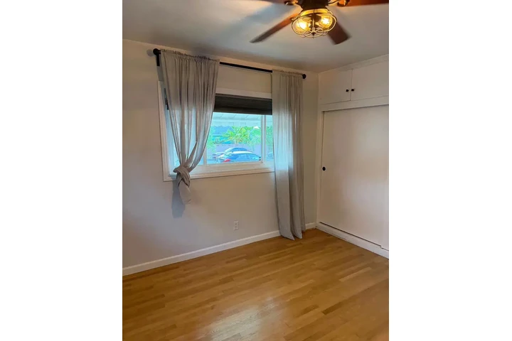 $3100 : Charming 3 Bedroom Home image 9