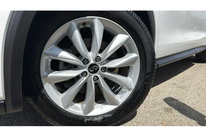 $16905 : INFINITI QX50 2019 Pure 4dr image 9